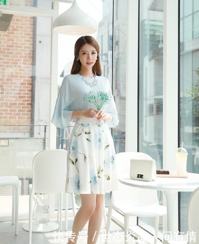 美女穿搭,看似朴实无华,却充满出尘的气质