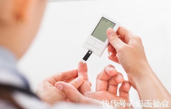 总胆固醇|糖尿病患者排尿5个异常可能是尿毒症来临,望你一个也没中