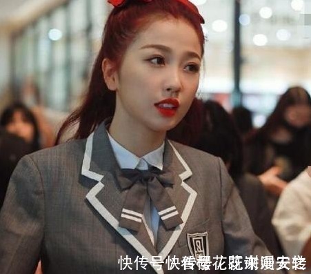 英文团名不好记，央视给THE9翻译的中文名字，粉丝笑喷了