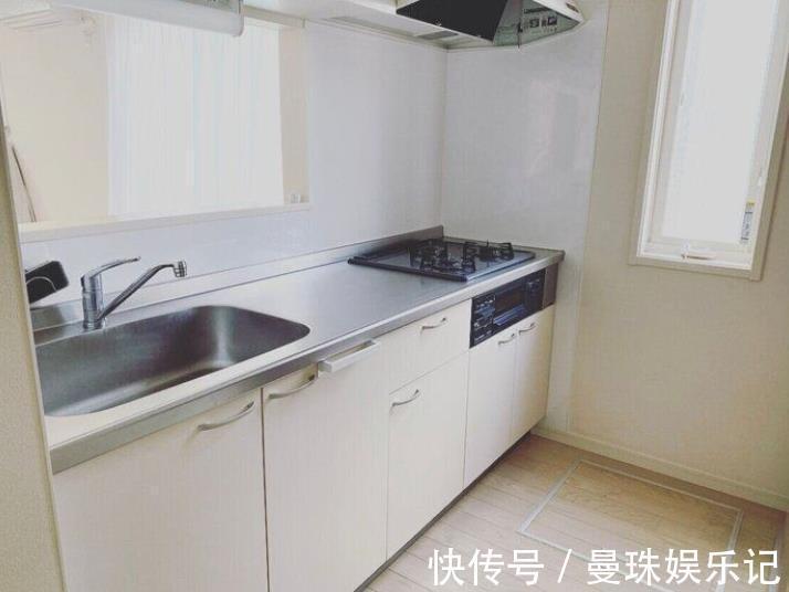 餐具|日本一家四口的极简生活:用最少的物品,过上最幸福的日子