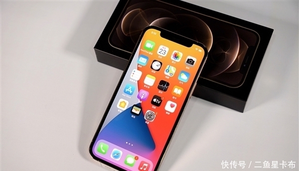 玩不转|苹果玩不转5G？iPhone 12连5G耗电巨快 官方称还在与运营商优化