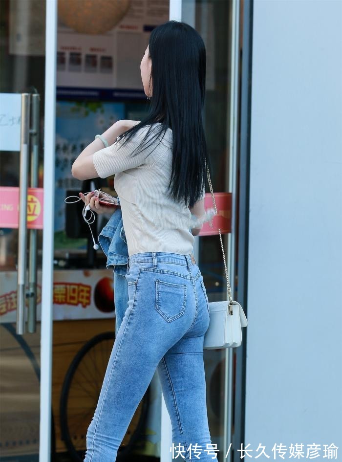 牛仔外套|针织短袖,搭配牛仔裤简单又减龄,还很百搭