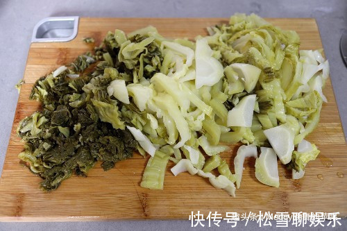 开春吃此菜酸爽开胃促食欲，10元一斤买3斤，身体壮实不长肉