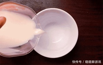 3種“假牛奶”不要再喝了!沒營養還浪費錢,不少人還成箱買