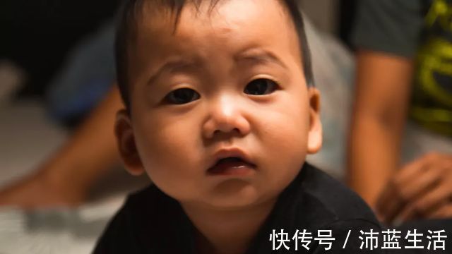 缺钙|孩子缺钙、缺铁、缺锌信号不同,解决方式不同,家长可别弄混了