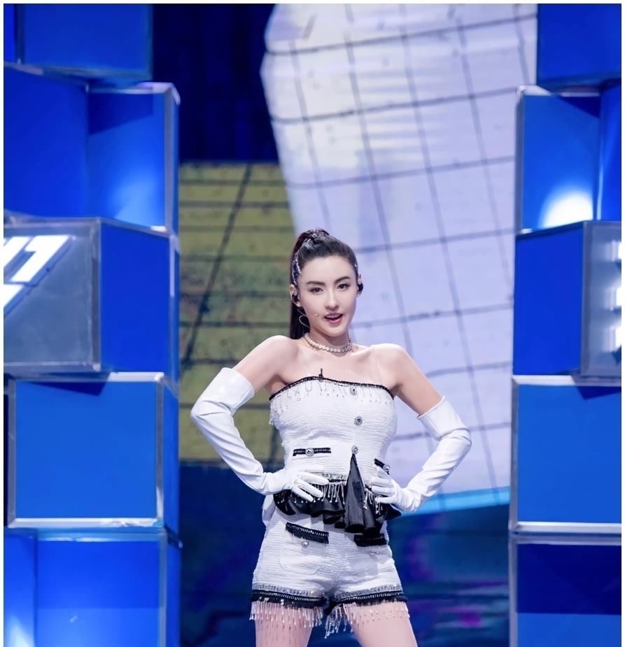 节目|即便美若天仙,舞台划水也不能忍,是张柏芝不努力吗?