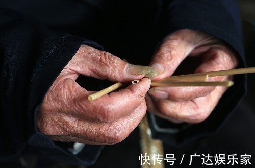 老两口|113岁农村老汉每天吃肉、喝酒、赶集，生活习惯让养生专家汗颜