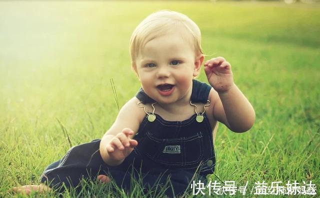 宝宝|小姨带娃的路子有多野？看完这几张图，网友：这届小姨跟宝宝有仇