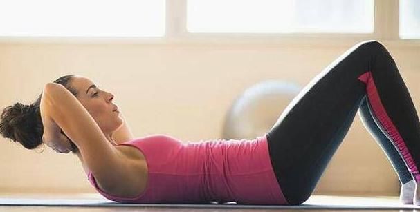 为何女人一到中年就“发福”,牢记四点,可能体重会慢慢降