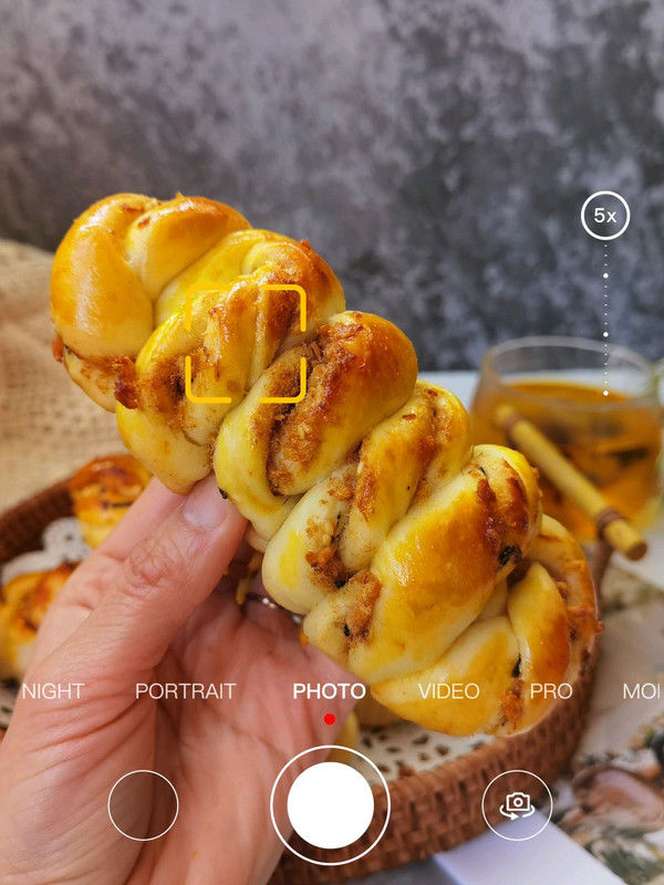 #我心中的冬日限定#肉松小卷面包