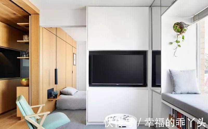木饰面|35㎡迷你小宅,定制柜解决全屋收纳,还有隐形餐桌!