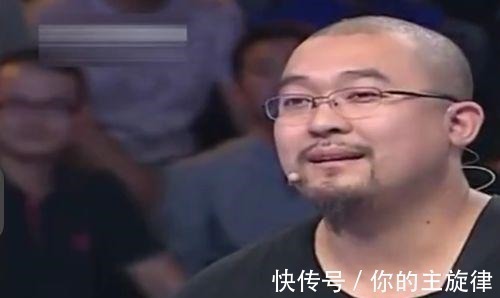 风哥$男子拿李元霸双锤前来鉴定,观众哄然大笑,鉴定完他们笑不出来了!