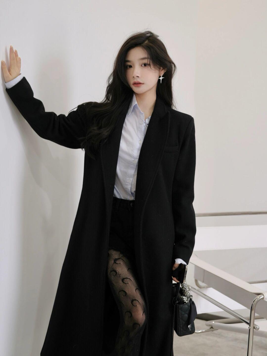 大衣 这些“大衣穿搭”才叫高级,保暖舒适又有气场,日常实用不挑人