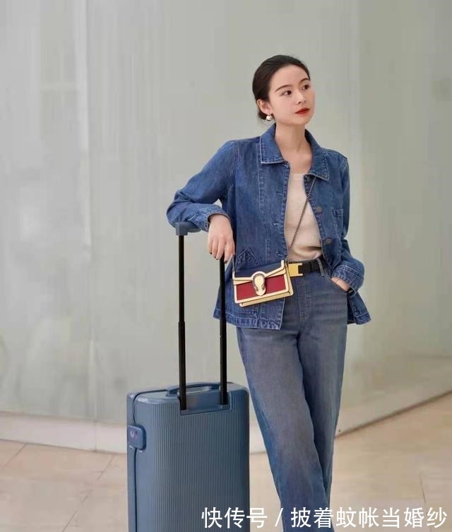简约 职场女人如何穿的高级又显气质这五套搭配送你，每天穿得不重样！