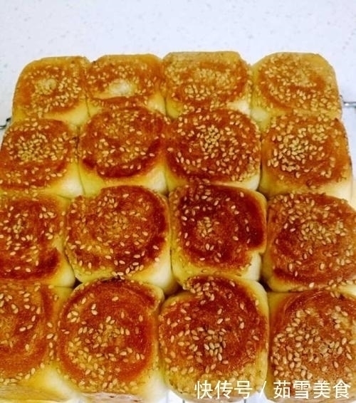 好吃|面包最简单做法,5块钱能做一锅,烤箱、蒸锅都不要,面包照样做