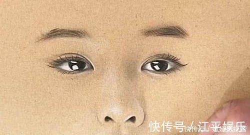 五官|美术生追起星来很疯狂，人像只画了五官，剩下的全靠网友猜