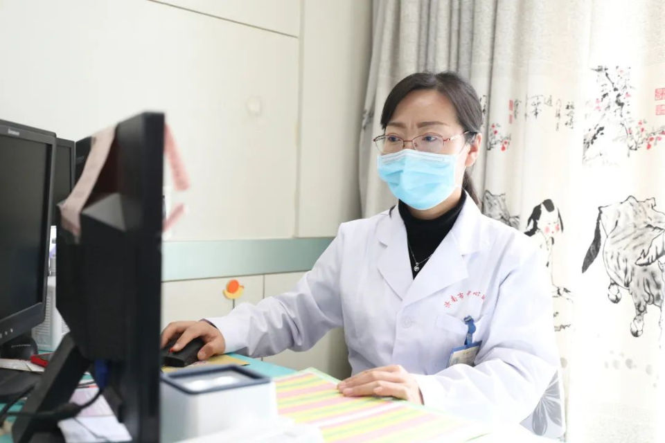 卡顿|解决儿童语言发育问题让“口吃”变“口才”