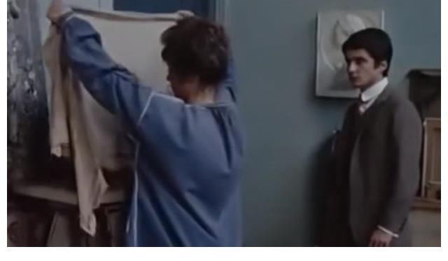 地狱篇#《两个英国女孩与欧陆》:用雕塑揭露战争的罪恶,书写反转未来