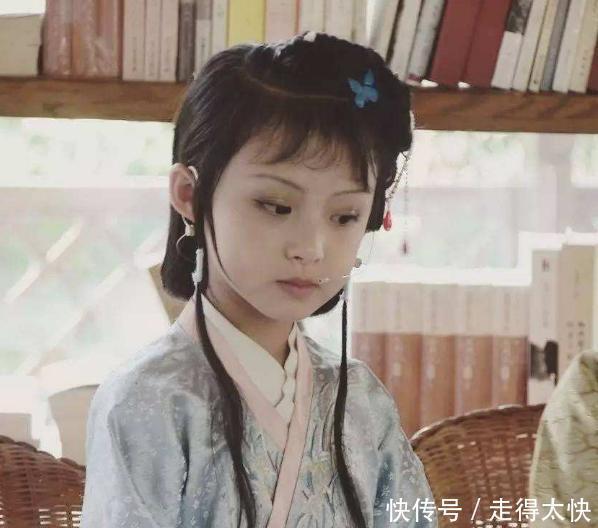 心机婊|林黛玉和薛宝钗谁更善良,袭人用一杯茶,道出两人的本性!