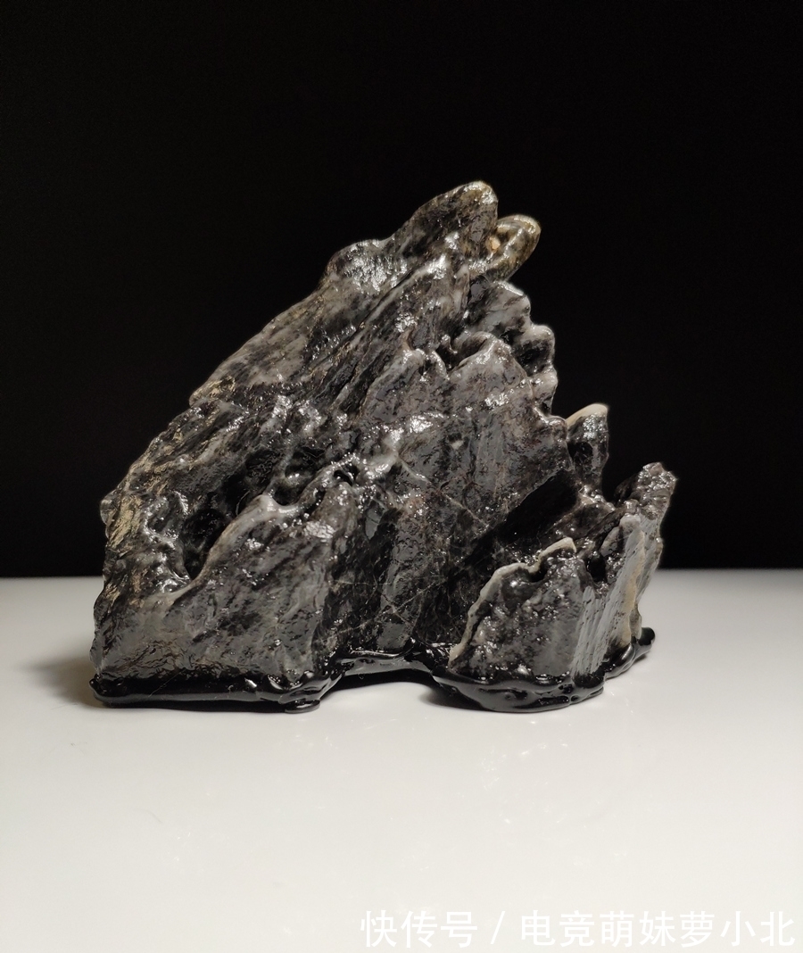 横看成岭|奇石品类并非都如日中天，这个品类本就劣势，但它则是最后的希望