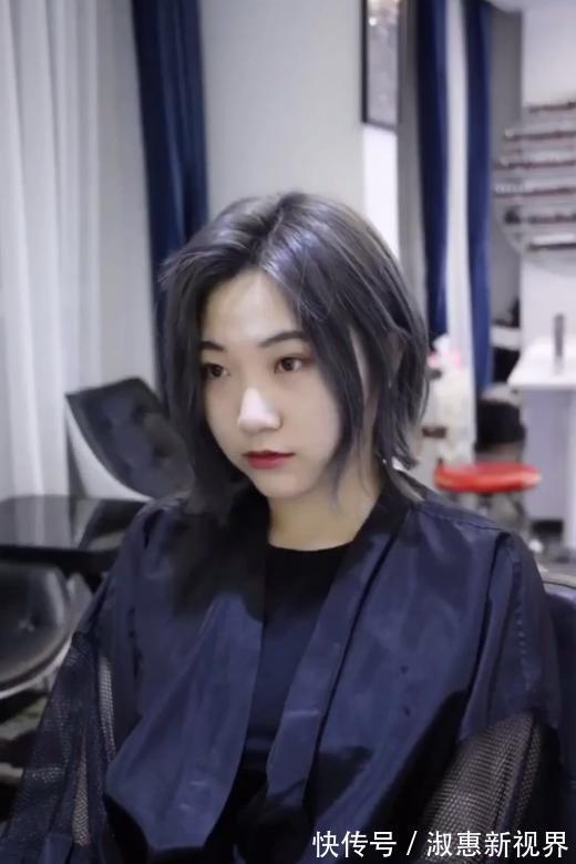 剪短|圆脸小姐姐“太丑”，美发师只剪短后换一种颜色，瞬间减龄又高冷
