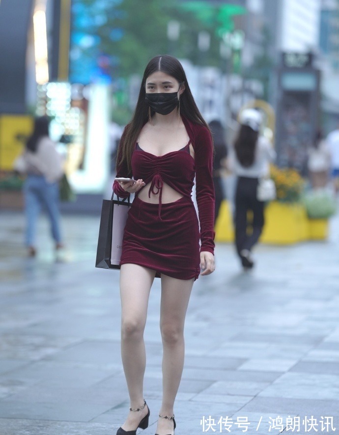 野兽派 初秋时尚穿搭,高贵与野蛮的碰撞,全新的视觉体验