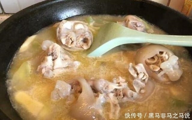 女娃|8岁女娃积食严重，3年不长个，提醒：3种食物孩子再喜欢也别喂