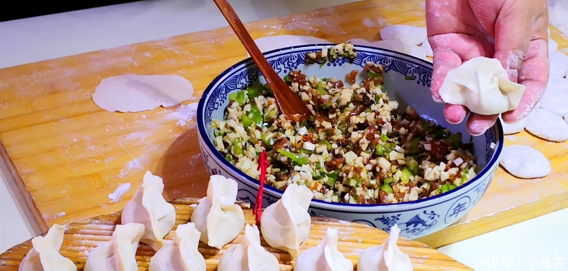 饺子皮|秋天，多给孩子包这馅饺子，开胃又消食，比韭菜和白菜都鲜，真香