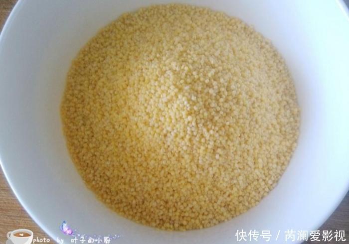 面粉|自制“小米锅巴”,又香又脆,不用面粉,不用烤箱,根本停不下来