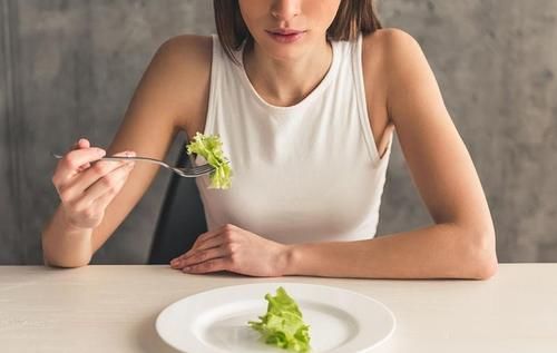 减肥|明明没有“减肥”，体重却下降了？可能无意做对了3件事情