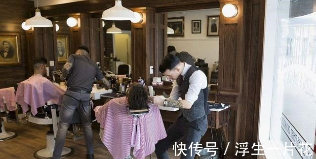 店员|为什么去理发的时候, 总会有店员拿一杯水过来 说出来你可能不信！