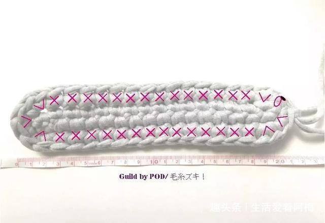 拖鞋&家里有织女,拖鞋不用买,布条钩一双好看又好穿!手工编织附教程