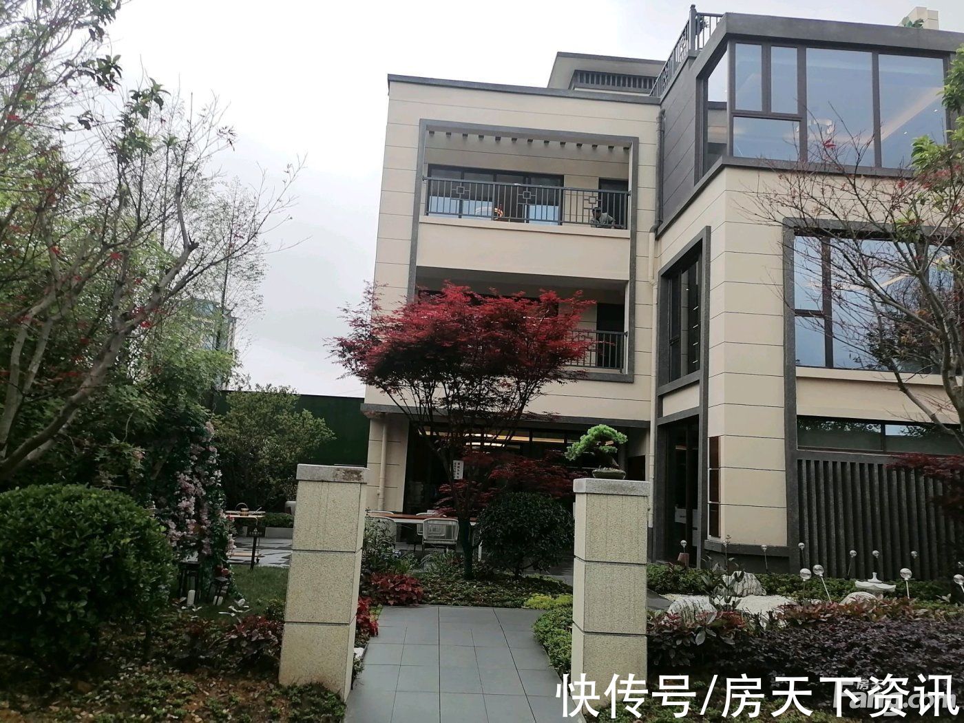 组图|请查收从贵阳其他热门楼盘现场传来多张谍照（组图）