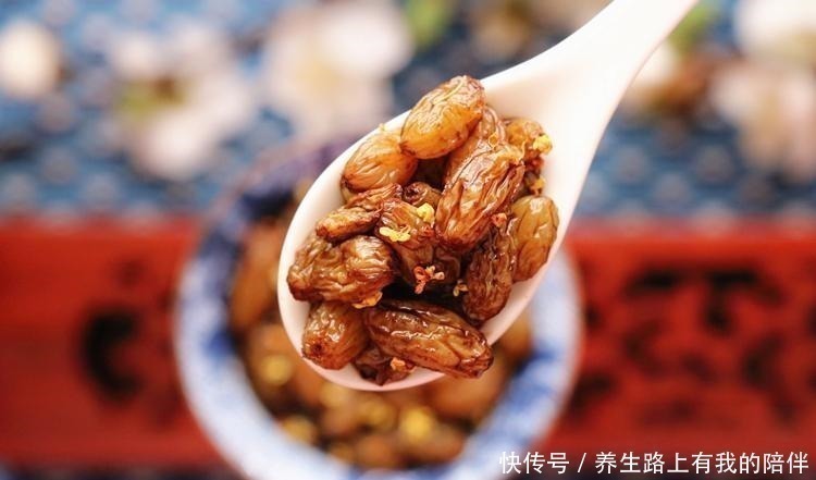 勾兑|天冷后,少吃葡萄多吃它,坚持每天吃1勺,精神满满过秋冬