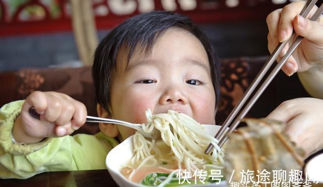 水果|2岁男童查出肠胃炎，医生：立秋后4种水果少给娃吃，易压垮脾胃