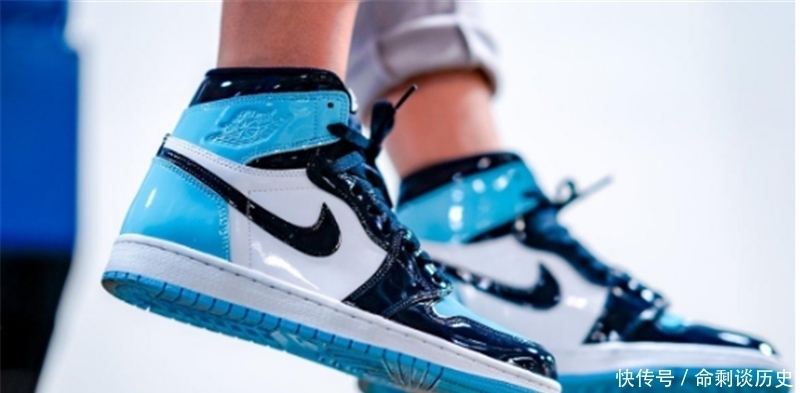 带给|“寒冷的冬天,你的鞋柜里有这五双球鞋吗”?“带给你暖暖的感受”!