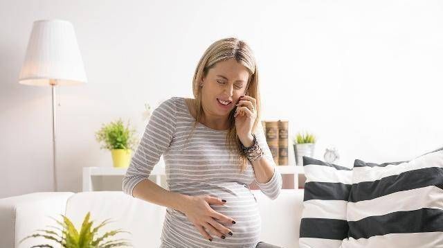 胎儿|产道这么窄，胎儿怎么出来的看完后我不禁感到难过做母亲真不容易