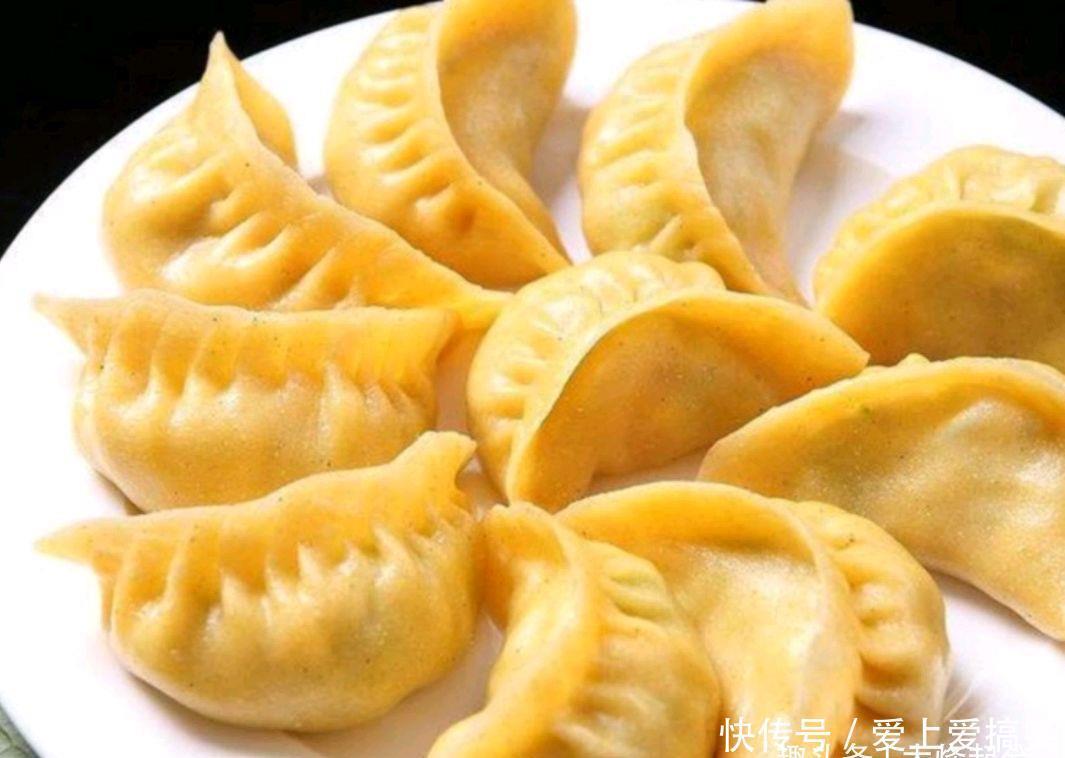 高筋面粉|粗粮玉米面做蒸饺,制作有诀窍,正确和面饺子皮才能劲道不会破