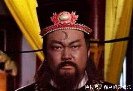 历史上真实的包拯,并不是我们认为的黑脸月牙形象,而是一个白面书生