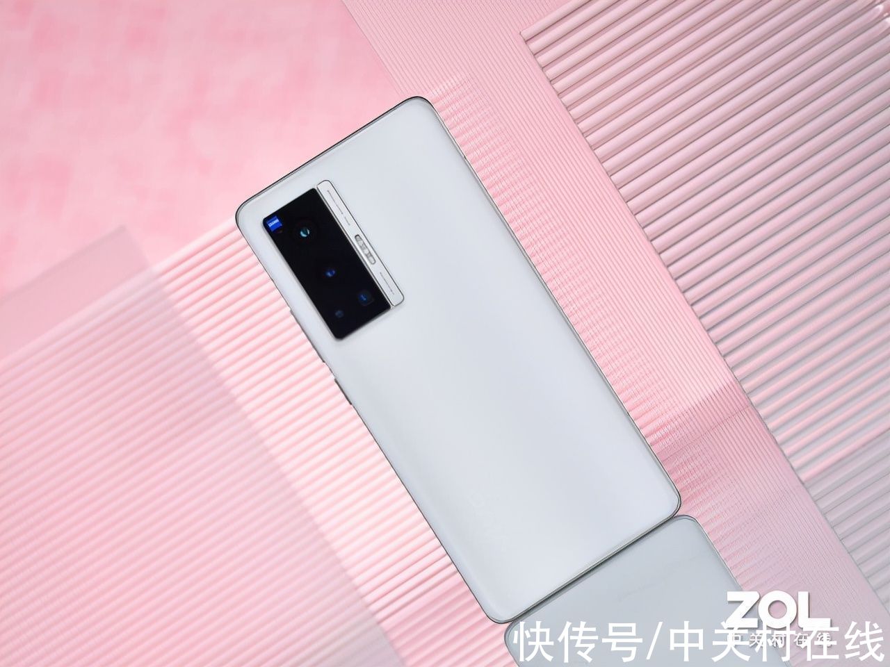 pro+|方寸之间蕴藏＂中式园林＂：vivo X70 Pro图赏