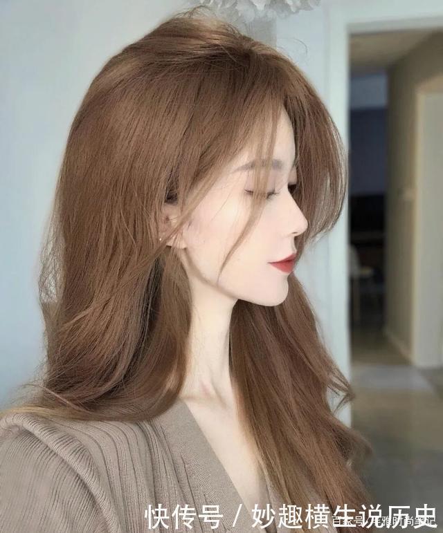 你的五官决定你的穿衣风格!