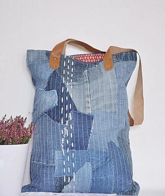 diy 一条旧牛仔衣裤,就能改造出女生喜欢的包包,以后都不舍得扔了