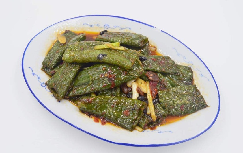 虎皮青椒最好吃的3种做法，还教您青椒不变色的4大诀窍，超级实用