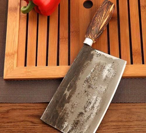 不管菜刀多钝多旧，只需涂点小调料，2分钟菜刀锋利无比