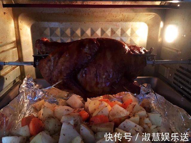 雪梨|清甜雪梨烤奥尔良黑椒童子鸡，步骤超细，照着做基本零失败