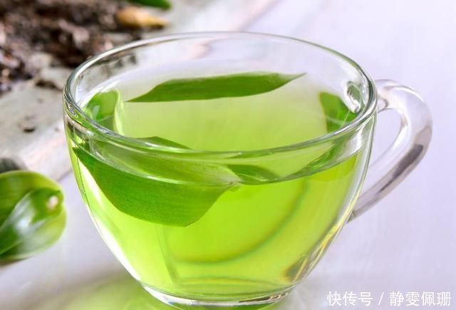 降糖|白开水配它是糖尿病的救星,每天喝上2口,降糖效果堪比胰岛素