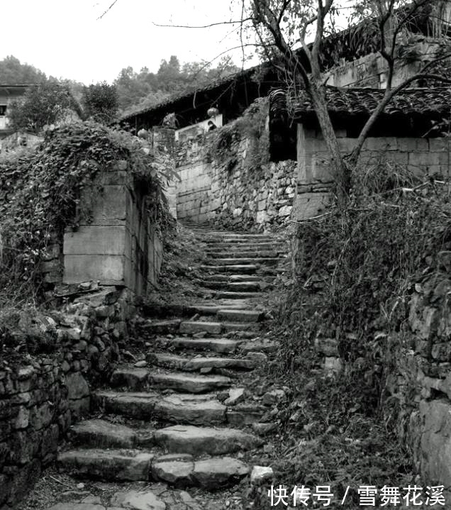 三峡!黄庭坚:身贬黔州入三峡,心沐山水成大家