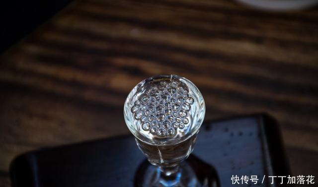 香醇|优质酱酒这样醒，口感更香醇！