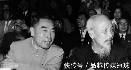 越南@中国人民的好朋友胡志明同志,在解放越南后,为何首先废除汉字?