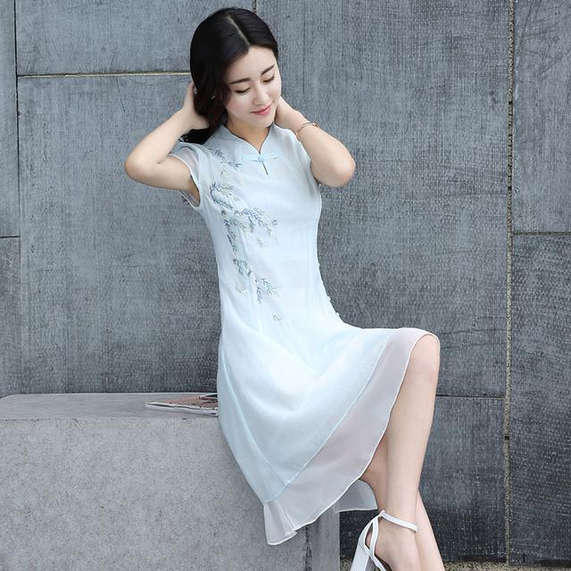 印花 岁月的沉淀与现代的冲刷!一袭改良旗袍裙,诠释东方女性神韵之美